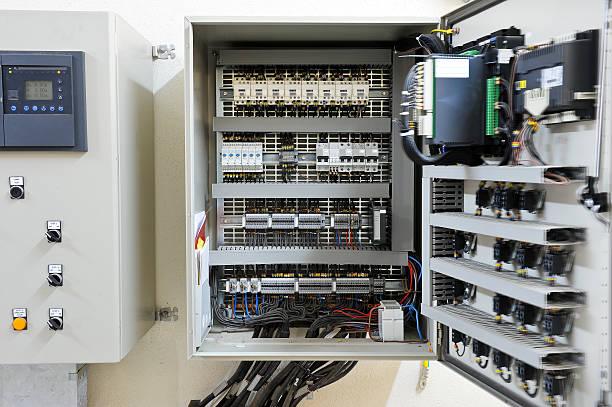 Etiquetas de Identificação de Circuitos Elétricos