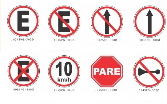 Fábrica de placas de sinalização de trânsito